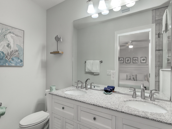 Bradenton Beach Four Bedroom Vacation Home with Pool & Spa
